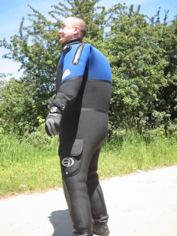 bigdiver2.jpg